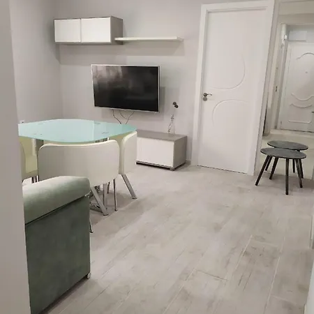 Precioso Piso 3 Dormitorios, Aire Acondicionado