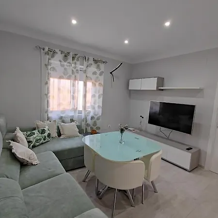Precioso Piso 3 Dormitorios, Aire Acondicionado * Jerez de la Frontera